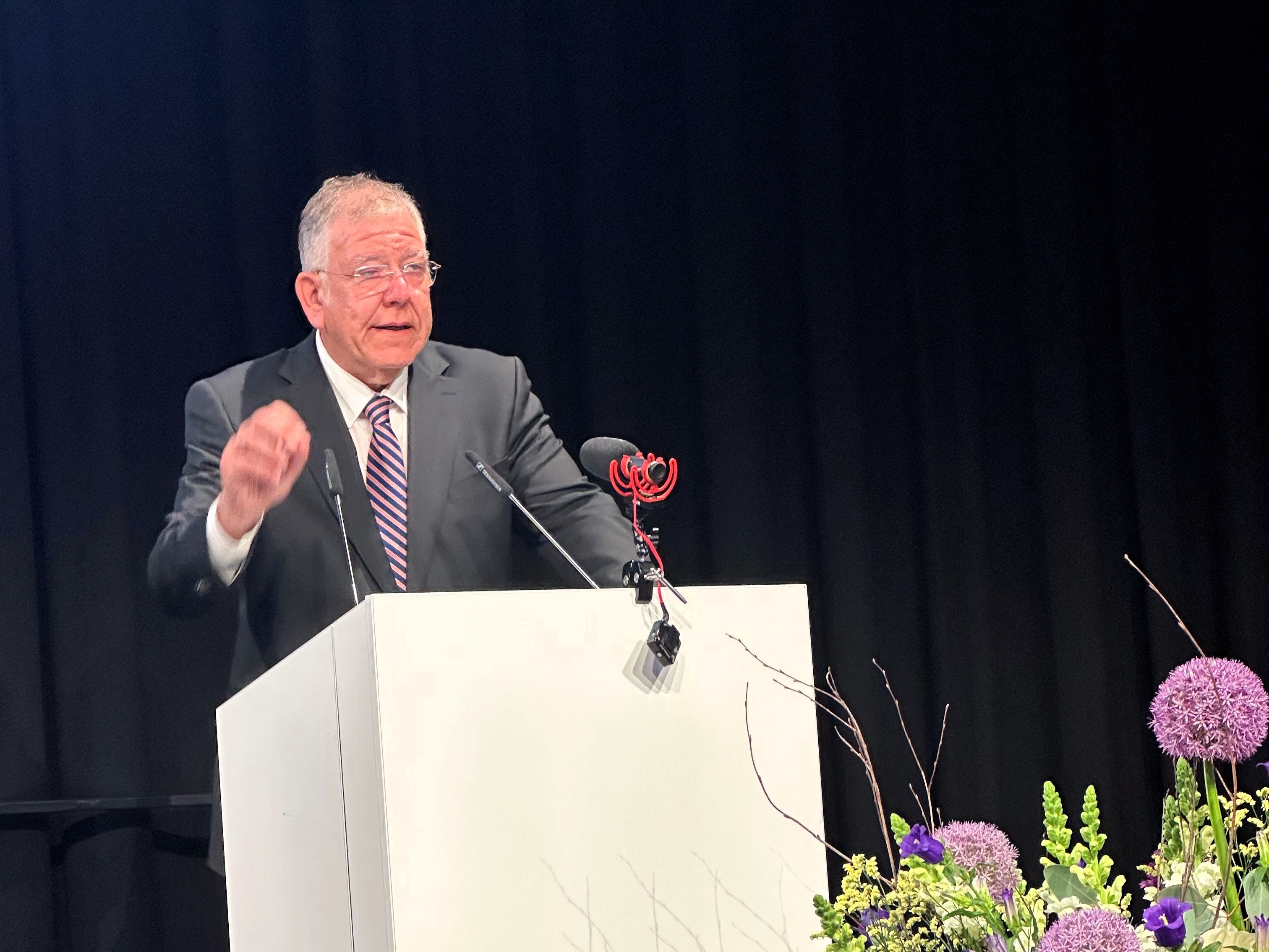 Engagiert für den Mittelstand: Christoph Ahlhaus, ehemaliger Erster Bürgermeister der Freien und Hansestadt Hamburg, Vorsitzender der Bundesgeschäftsführung des BVMW und Präsident des Europäischen Mittelstandsverbands European Entrepreneurs (CEA-PME) | BERLINboxx